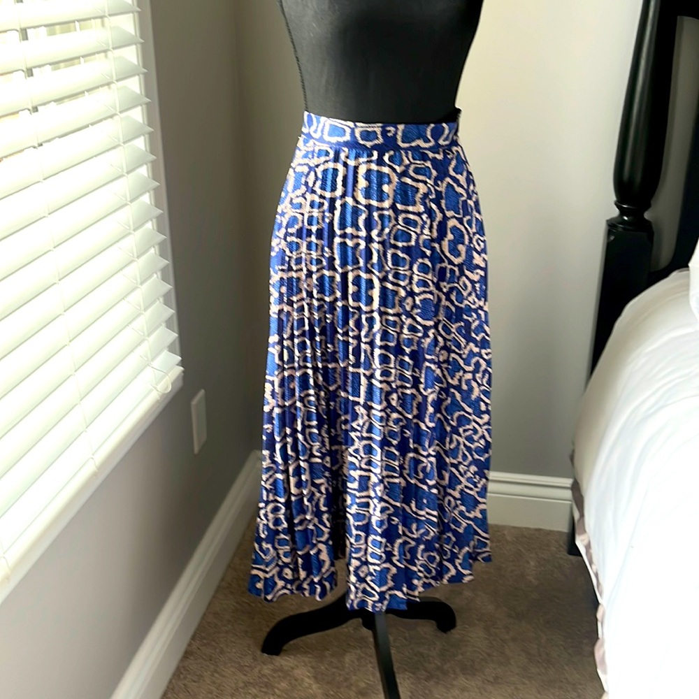 Marks & Spencer pleated skirt Size 12